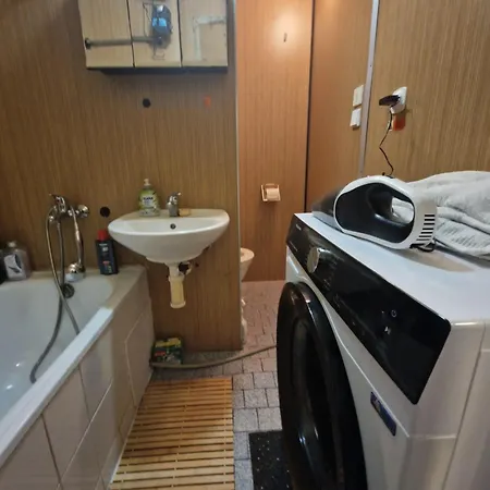S Balkonem * Hradec Králové